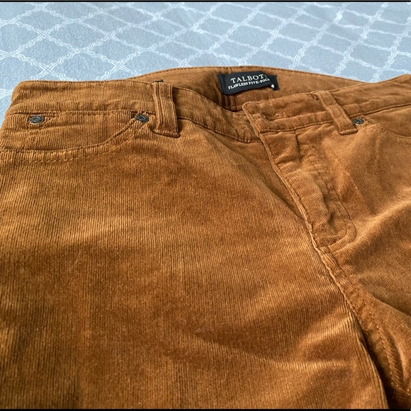 🌿 Brown Corduroy Pants - Picture 2 of 2